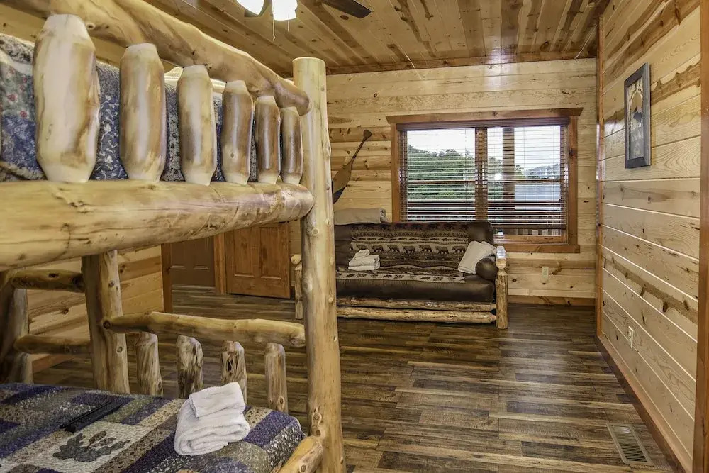 SmokyStays Indoor Heated Pool Cabin