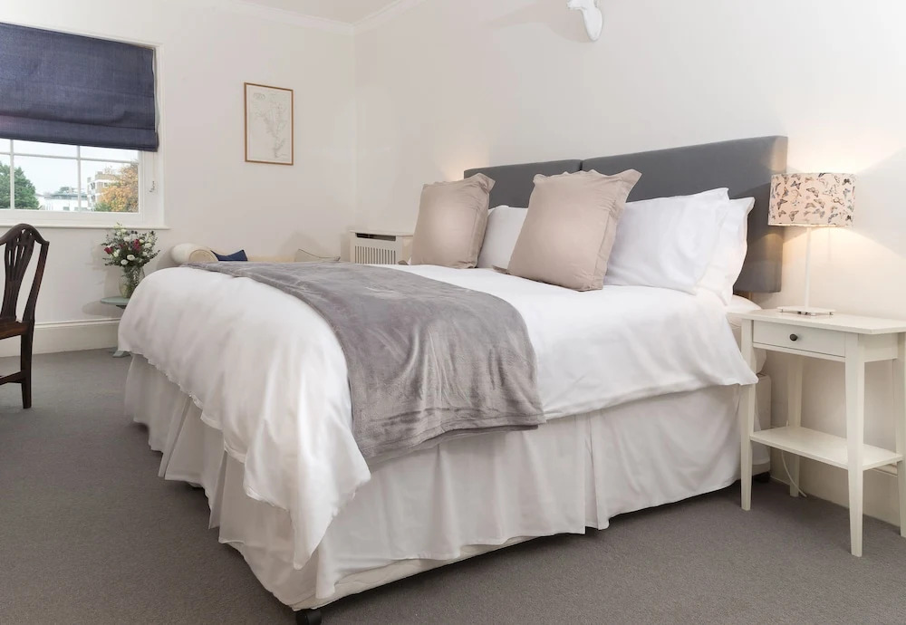 Ravenhurst Bed and Breakfast