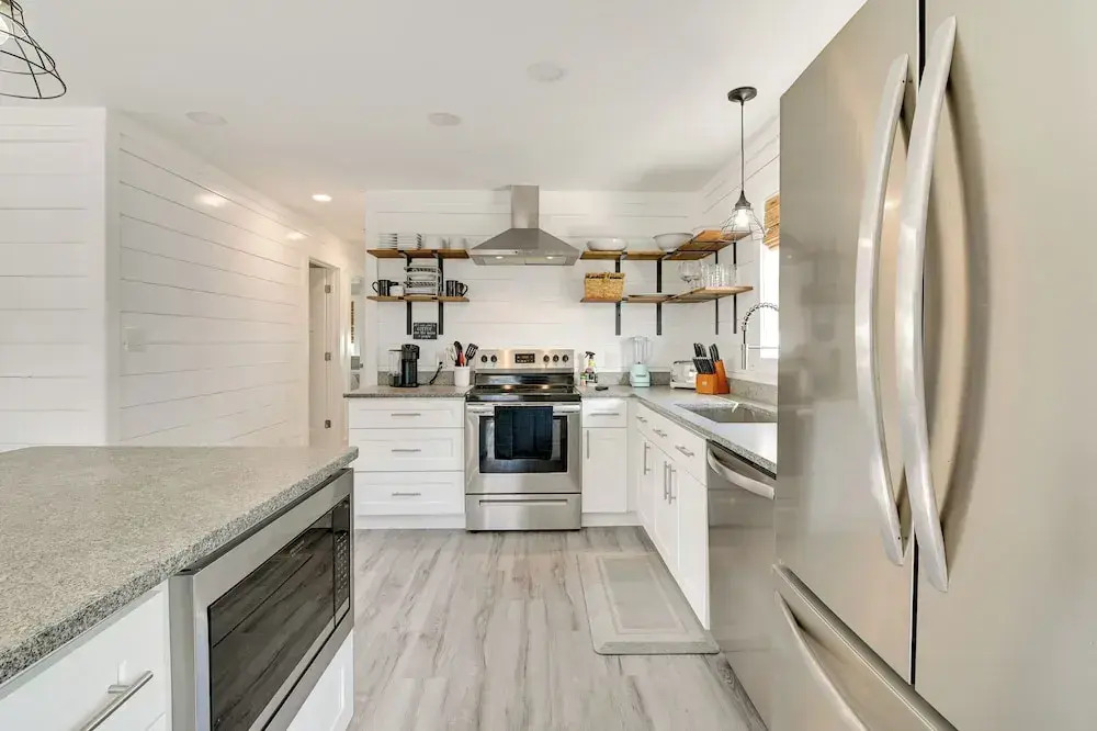 1 Block to Beach: Home w/ Patio in Murrells Inlet!