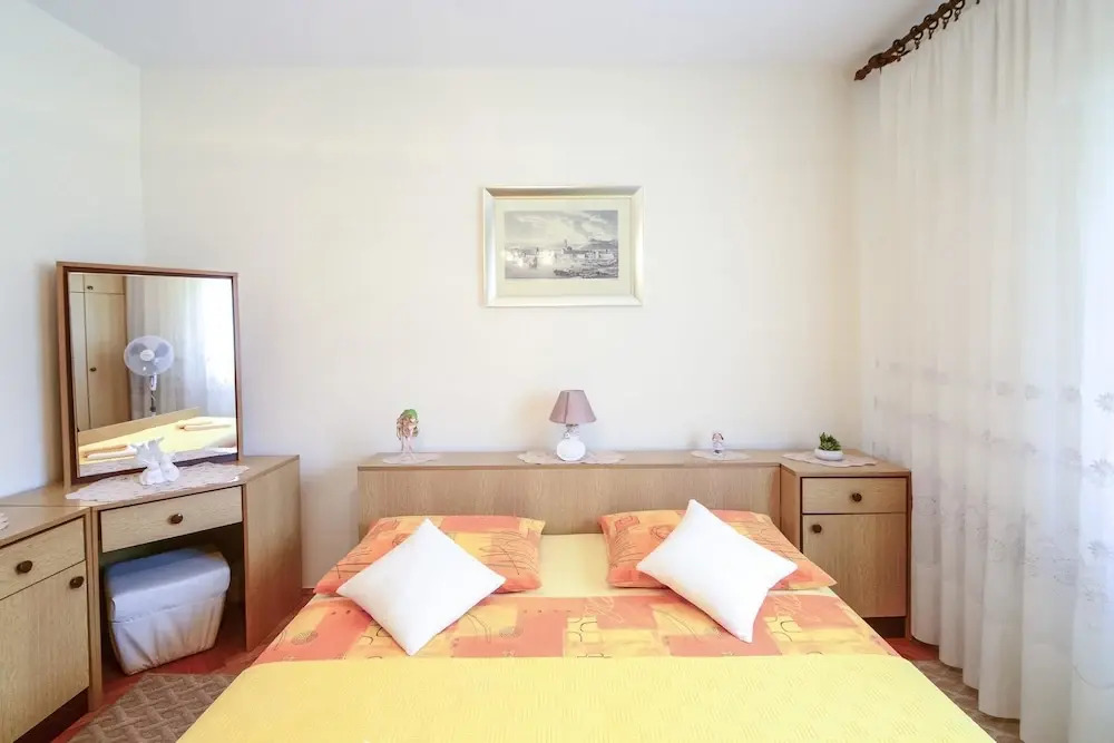 Apartments Jadranka Polinovac One Bedroom A1
