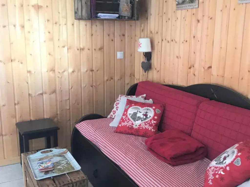 Chalet rénové 6 pers, TV connectée, WiFi, parking, animaux admis - FR-1-863-17