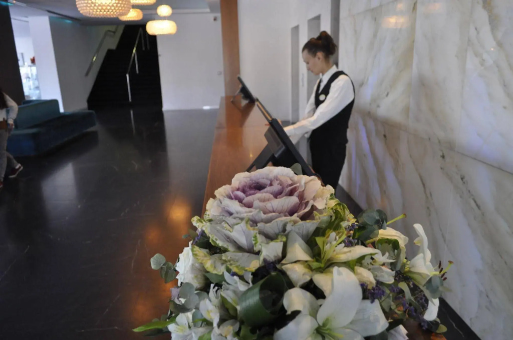 Sun Hall Hotel