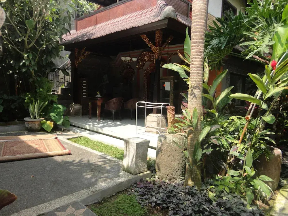 Airy Ubud Monkey Forest Bali