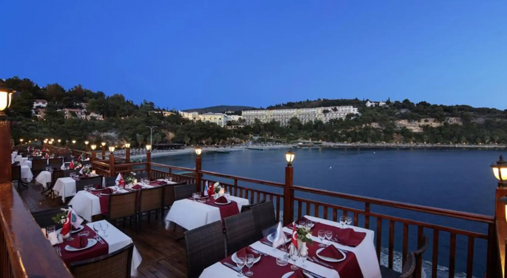 Pine Bay Holiday Resort