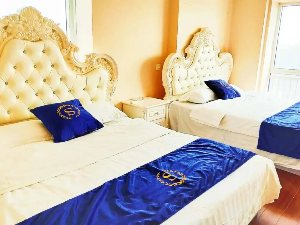 Xinghai Exhibition Center Apartment