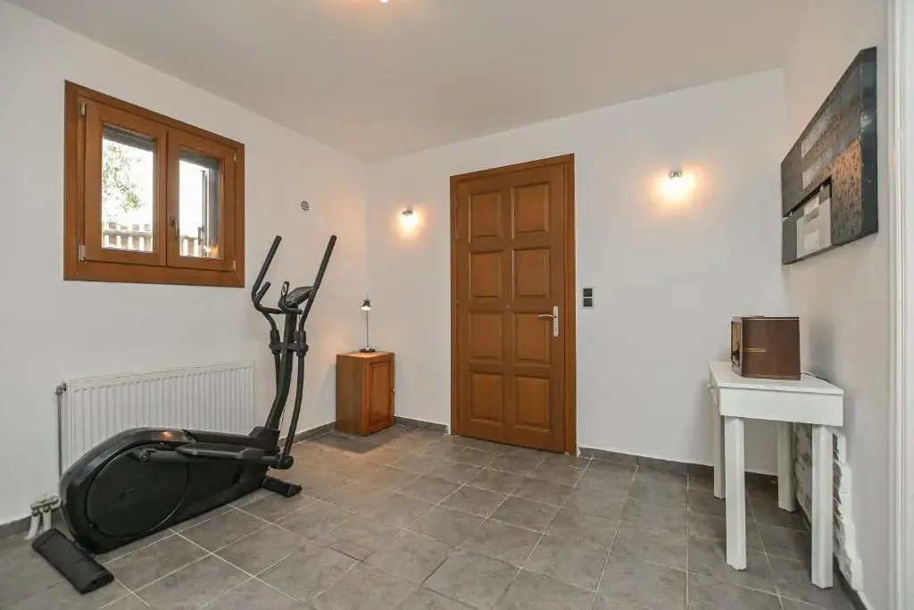 4 Bedroom Villa Valerie with private swimming pool