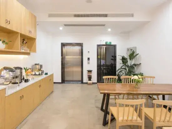 友米·好young酒店(常德体育中心店)