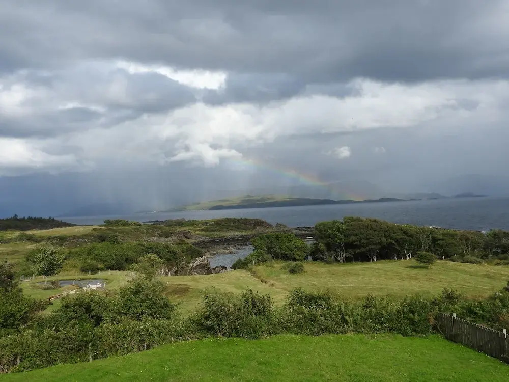 KnoydART Bed and Breakfast