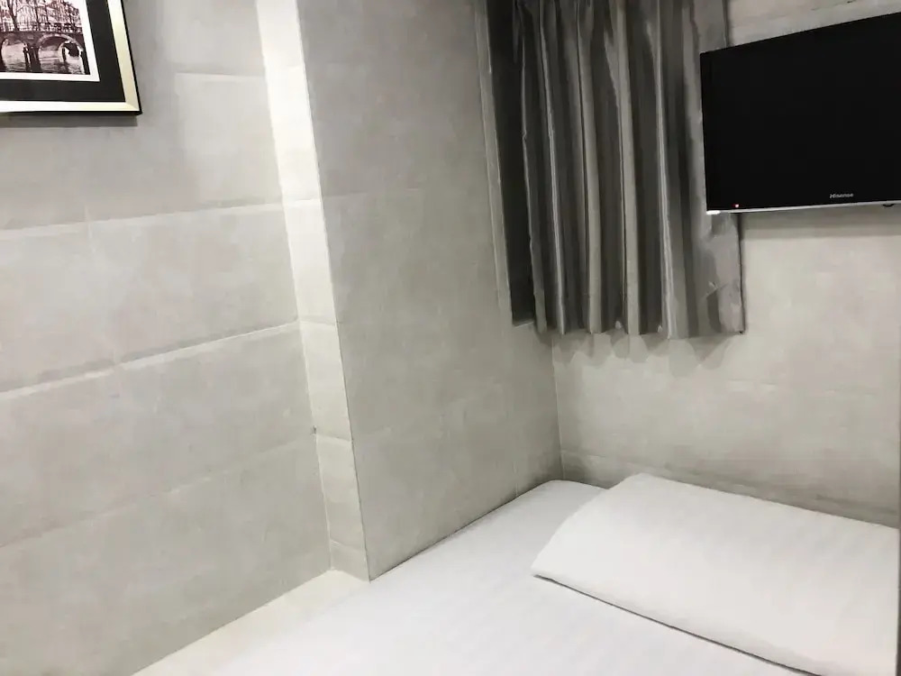 AA Inn