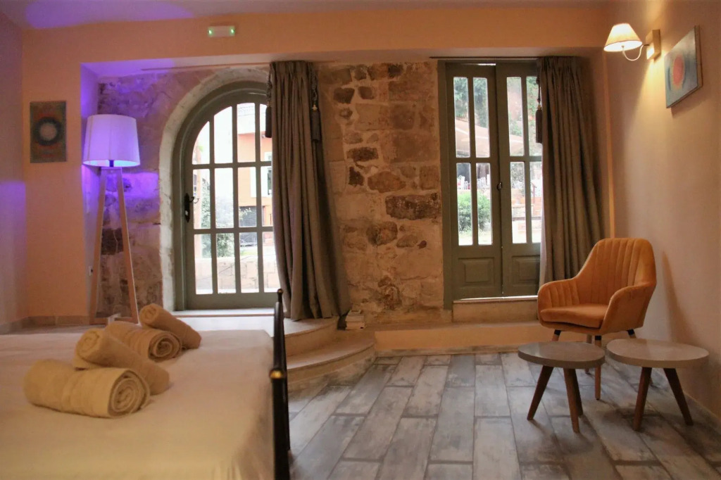 Fileas Art Hotel