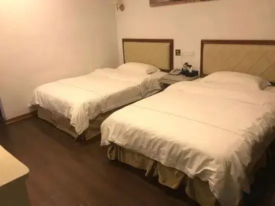 Yanling Hotel