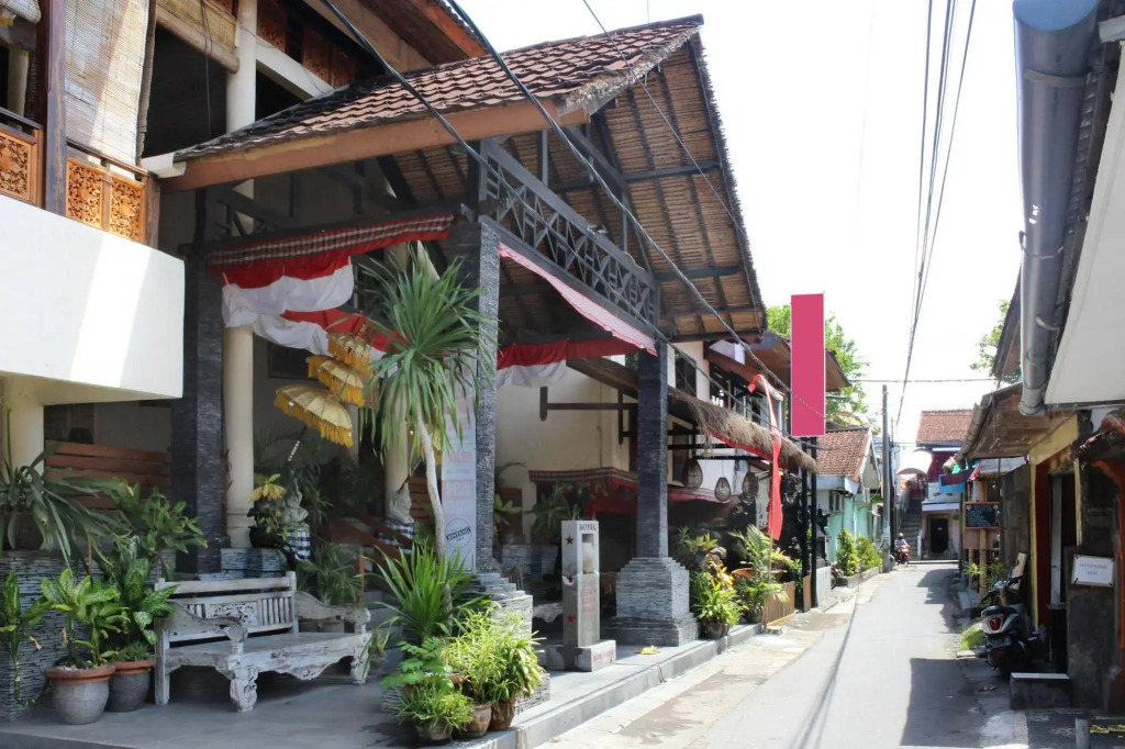 Airy Kuta Bakung Sari Bali