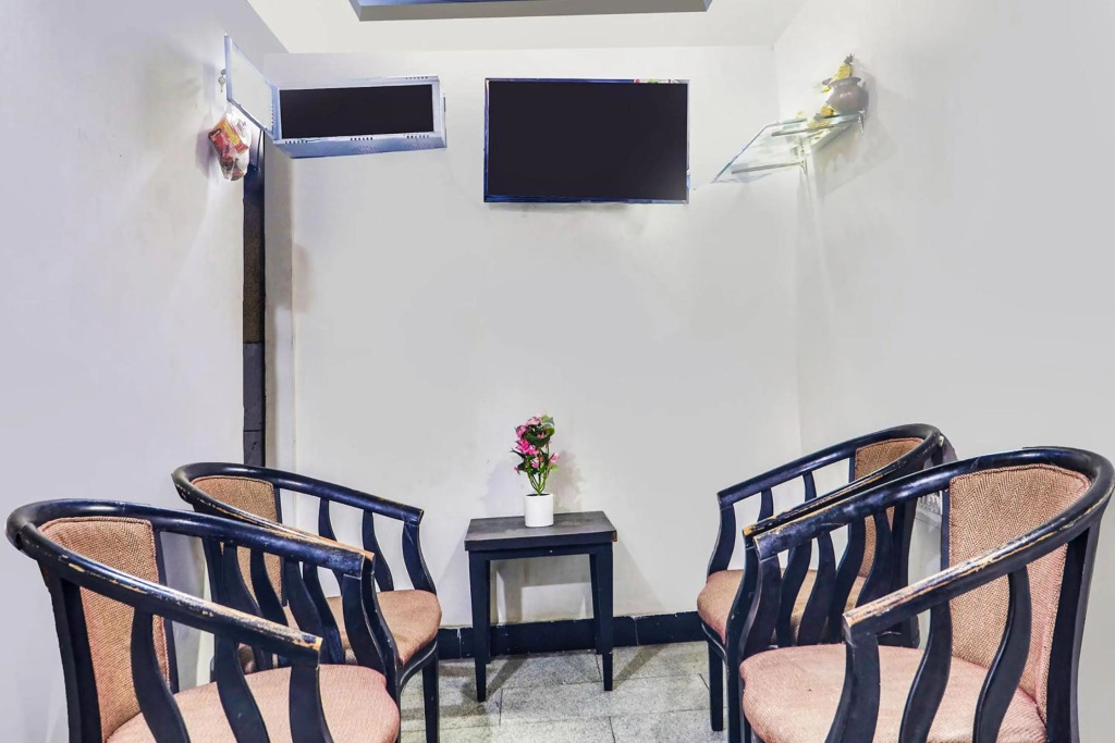 OYO Flagship 80523 Qualia Hotel Dilsukhnagar