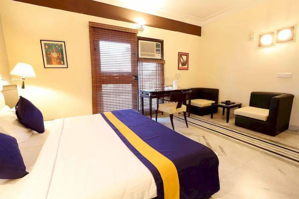 Hotel Laksh Residency by OYO