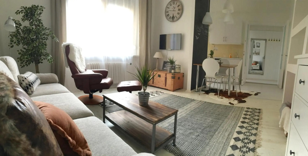 Standard Apartment by Hi5 - Károly 23
