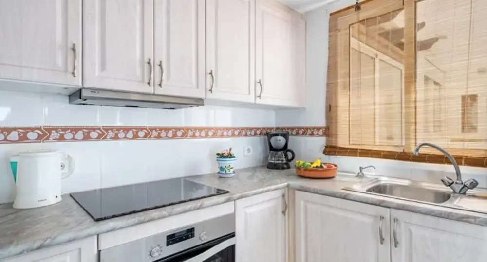 Apartment - 2 Bedrooms with Pool, WiFi and Sea views - 107869