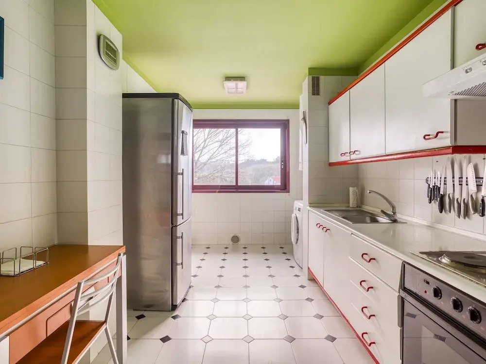 Cheerful Holiday Home in Santa Cruz near Sea Beach