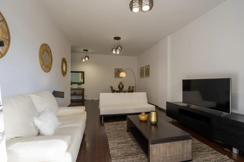 City View Apartment by Homie