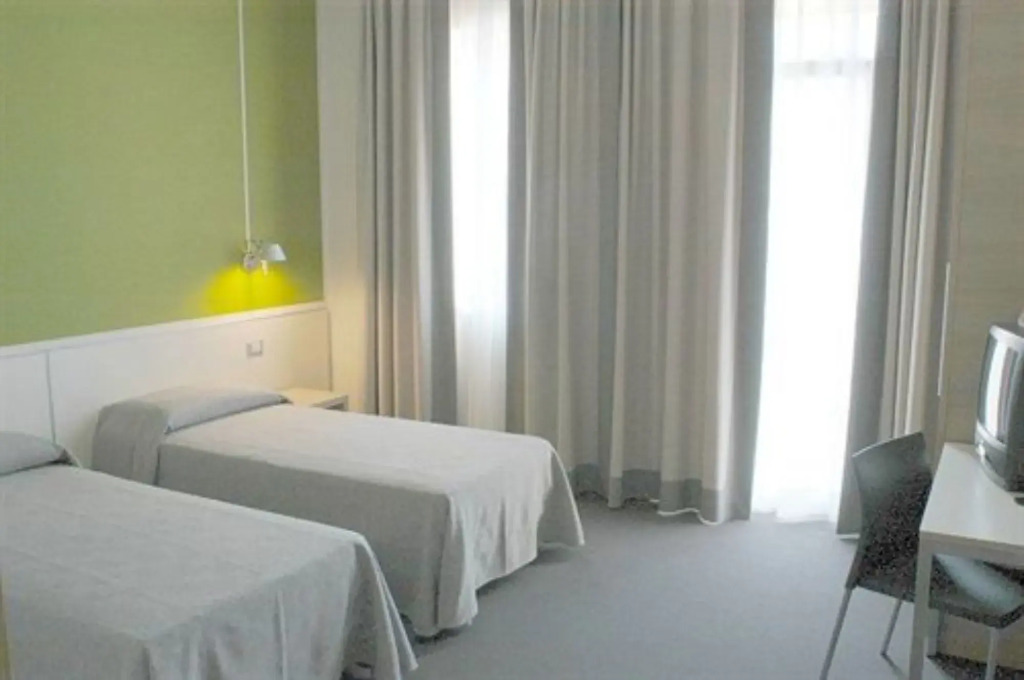 Key Hotel