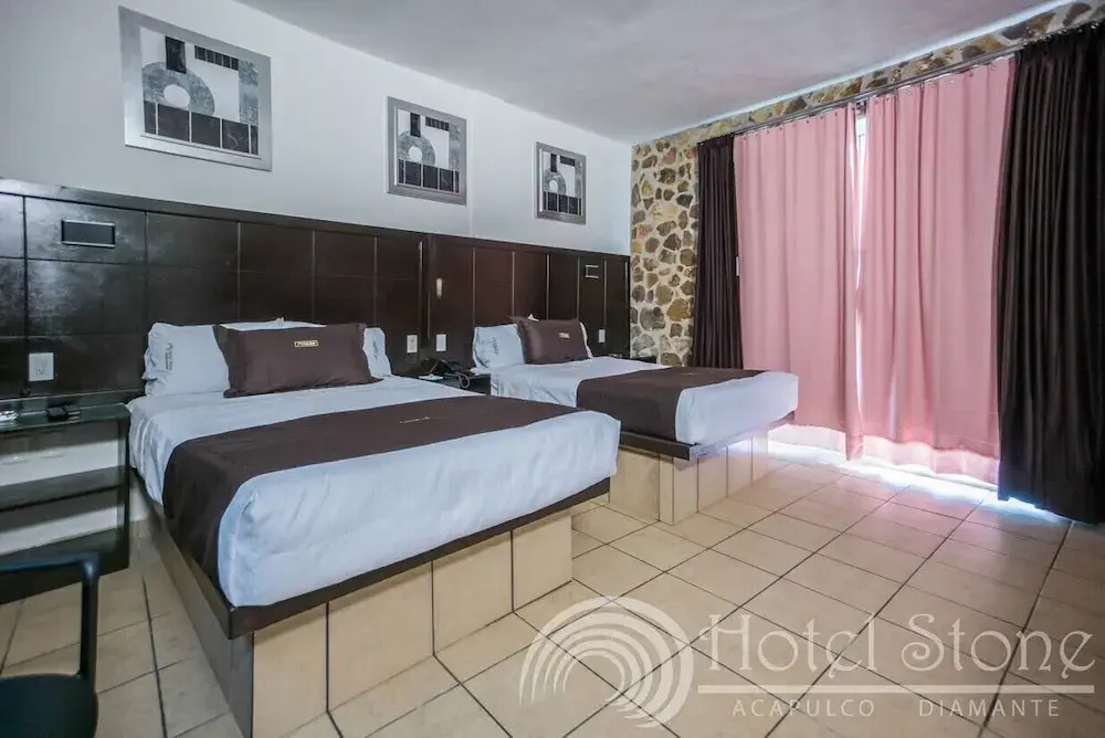 Hotel Stone