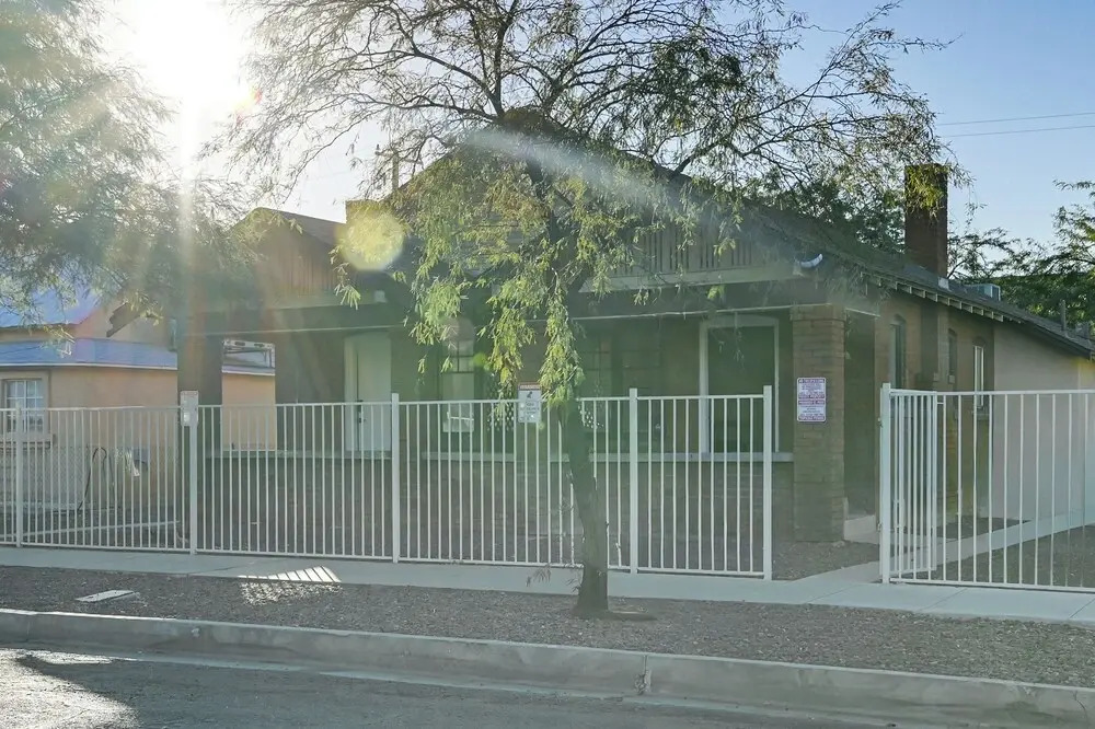 Walkable Haven 1 Mi to Dtwn Phoenix & Chase Field!