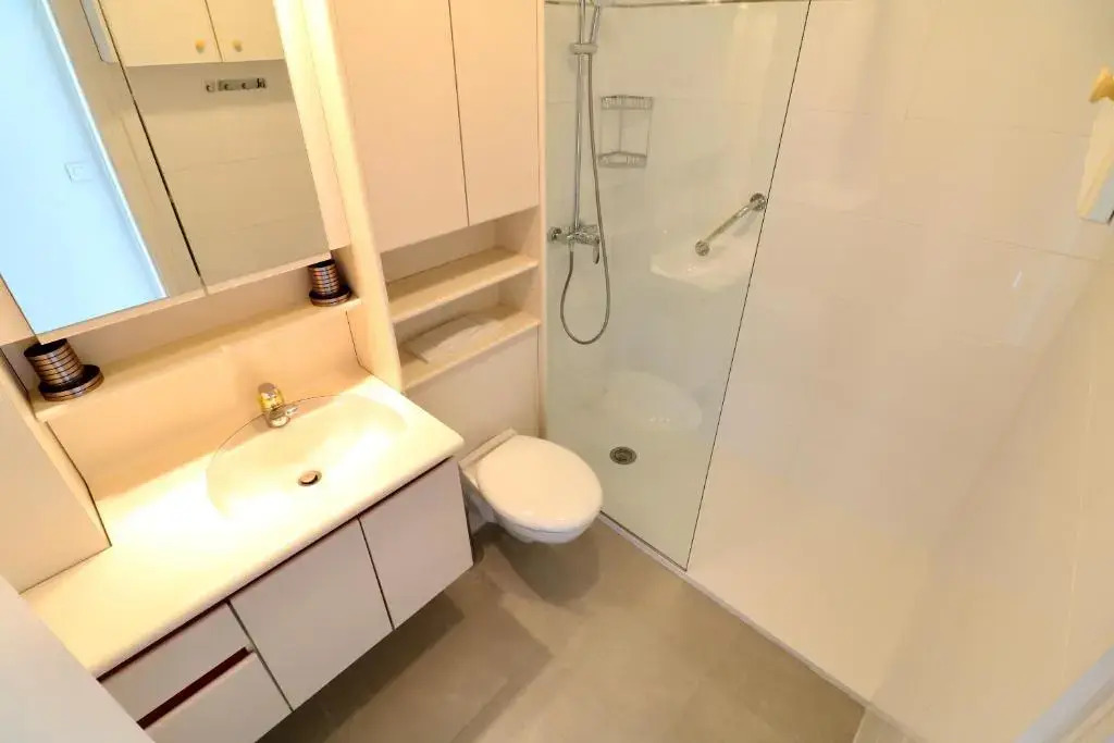 2 bedroom & studio Palais Royal 2 mins from Croisette and Carlton