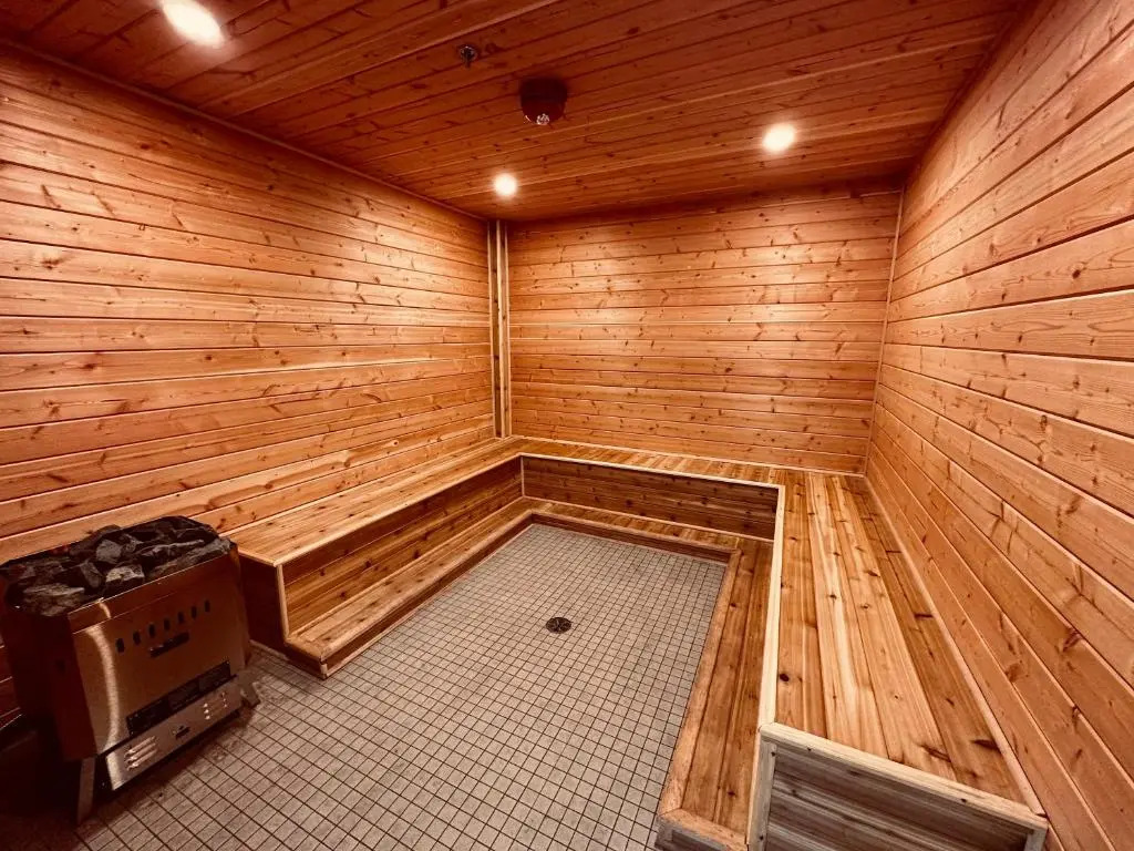 Mountain View Suites & Residency at Fairmont Hot Springs