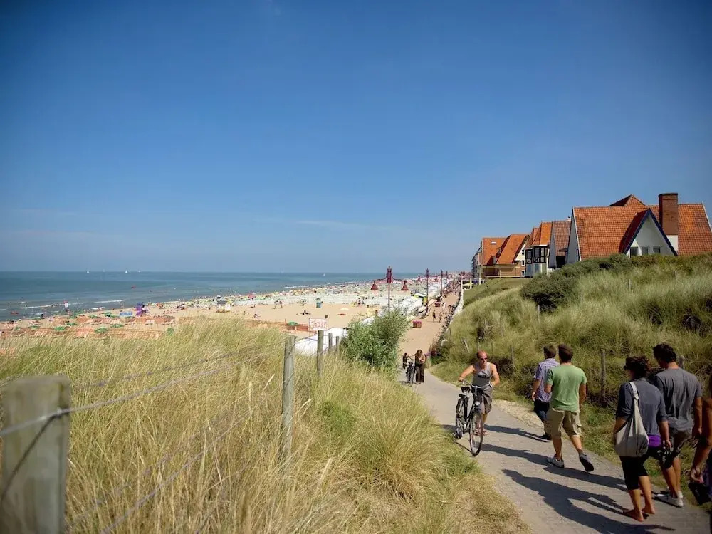 Comfortable Studio with a Dishwasher Located in de Haan