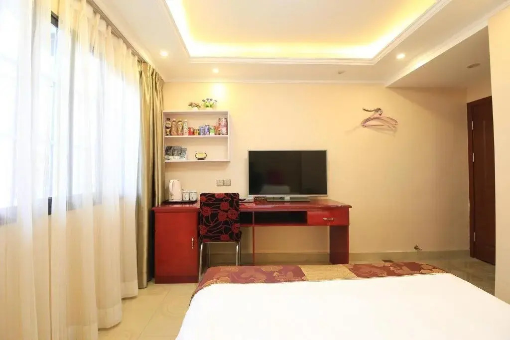 Nanbu Yijia Hotel