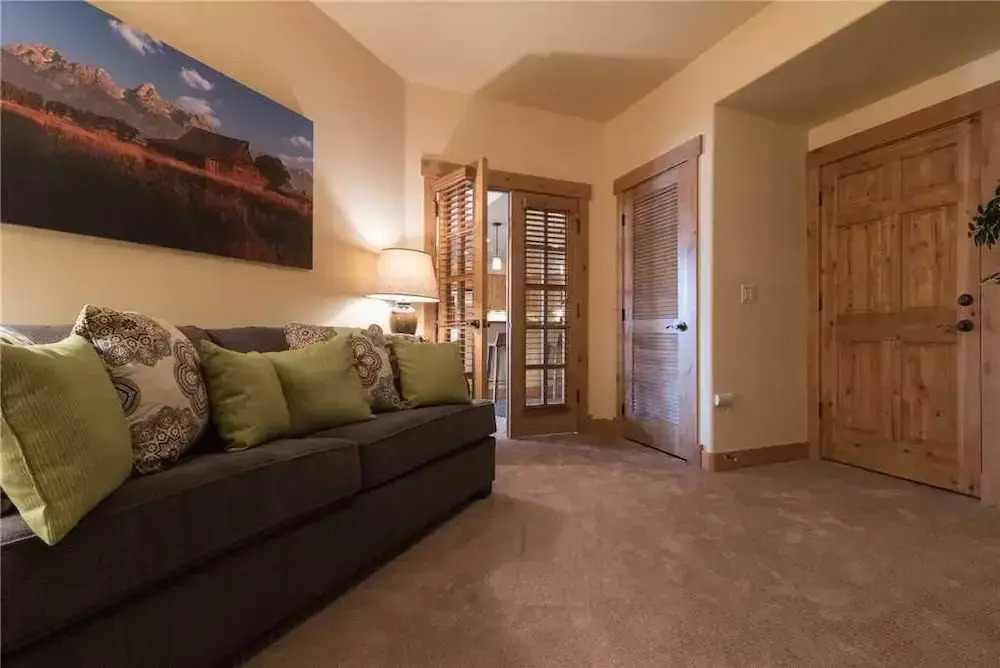 4201 Aspen Lodge, Trappeur's Crossing Apartment 3