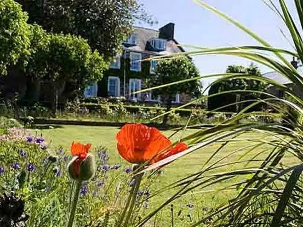 Waren House Hotel