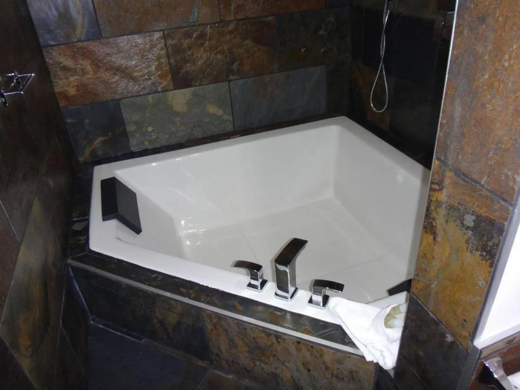 Rockwater Secret Cove Resort