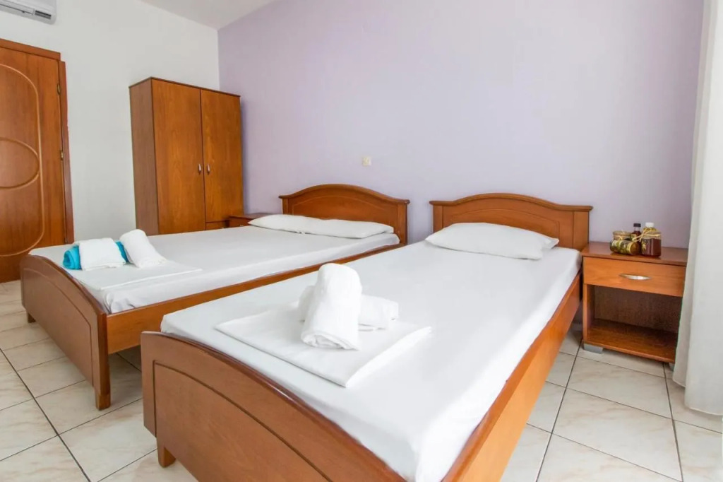 Galini apartments Polyhrono