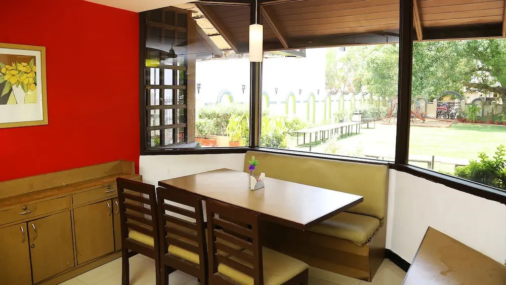 Hotel Rajavihar