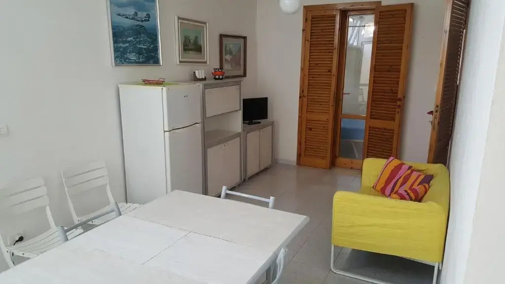 Villa BLU Area 84bis