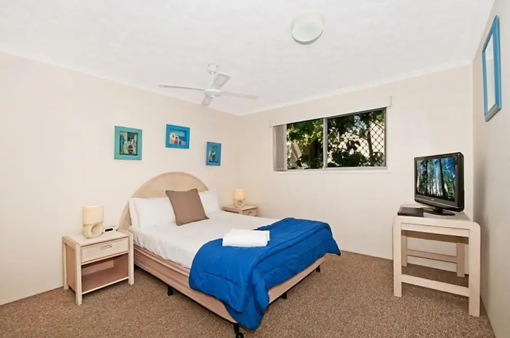 Champelli Palms Apartments
