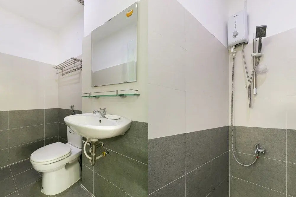 Oyo 256 Green Apartment