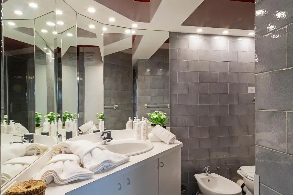 Luxury apartment in the heart of Genoa