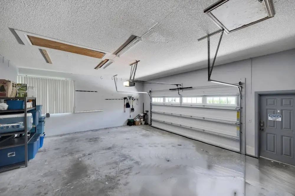 1331 Normandy Cir