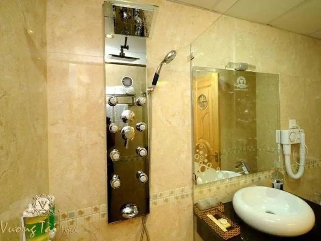 Vuong Tai Hotel