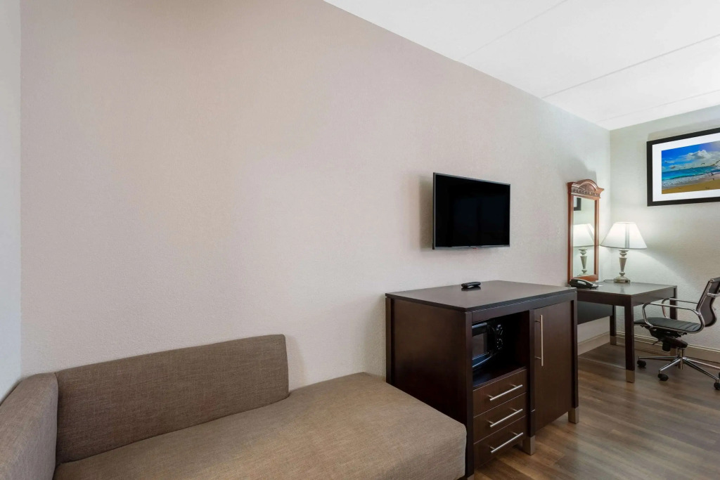 Ramada by Wyndham Panama City