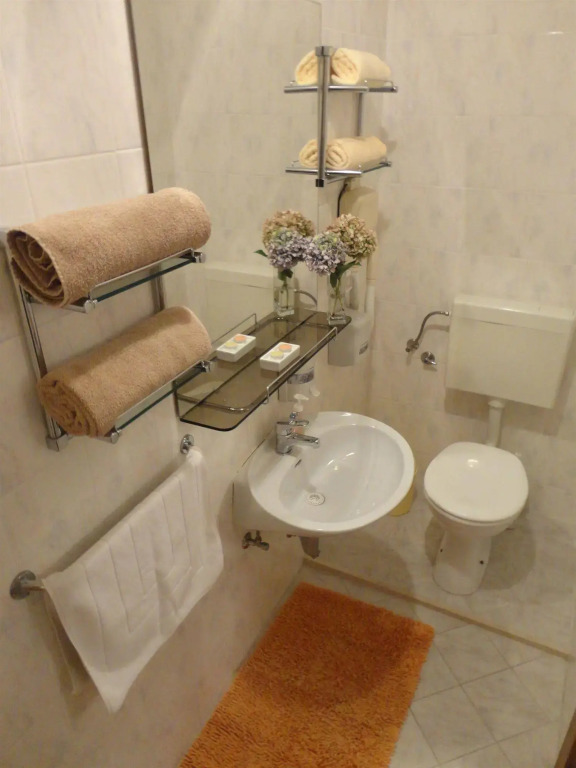 Apartments Zvrko