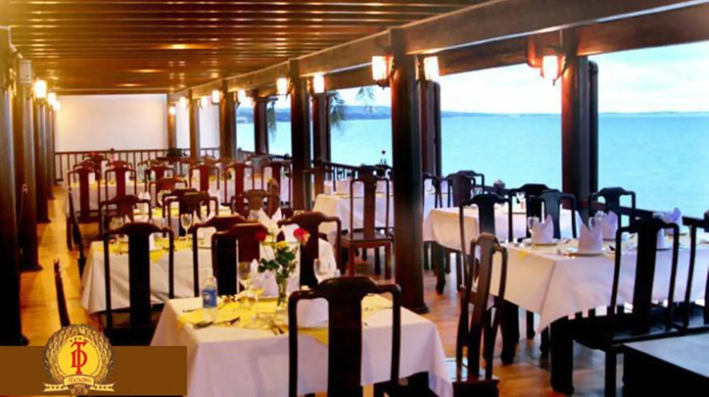 Ocean Front Hotel
