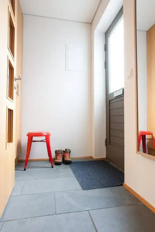 Mengi Apartments