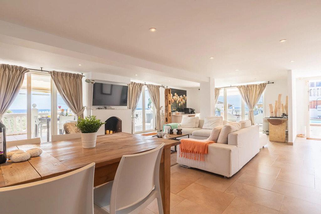 Lets in the Sun - La Cala de Mijas - Apartment with Sea View