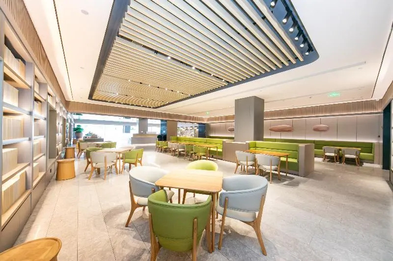 Hanting Hotel Suzhou Guanqian Street Chayuanchang Metro Station