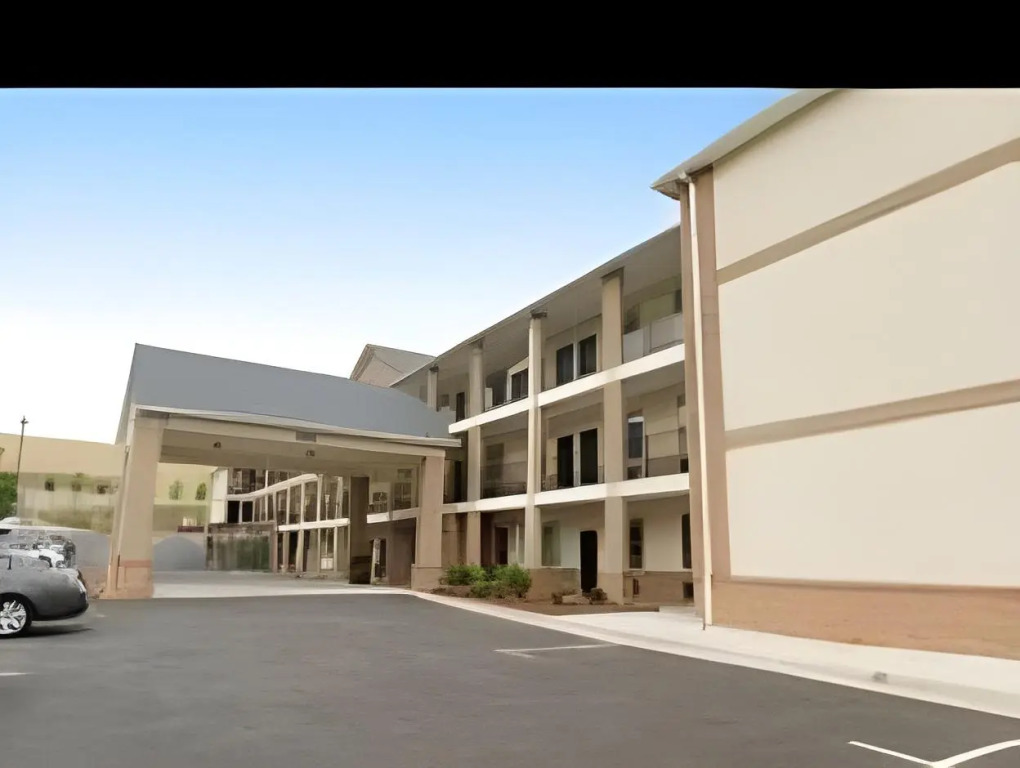 Garden Inn Hotel