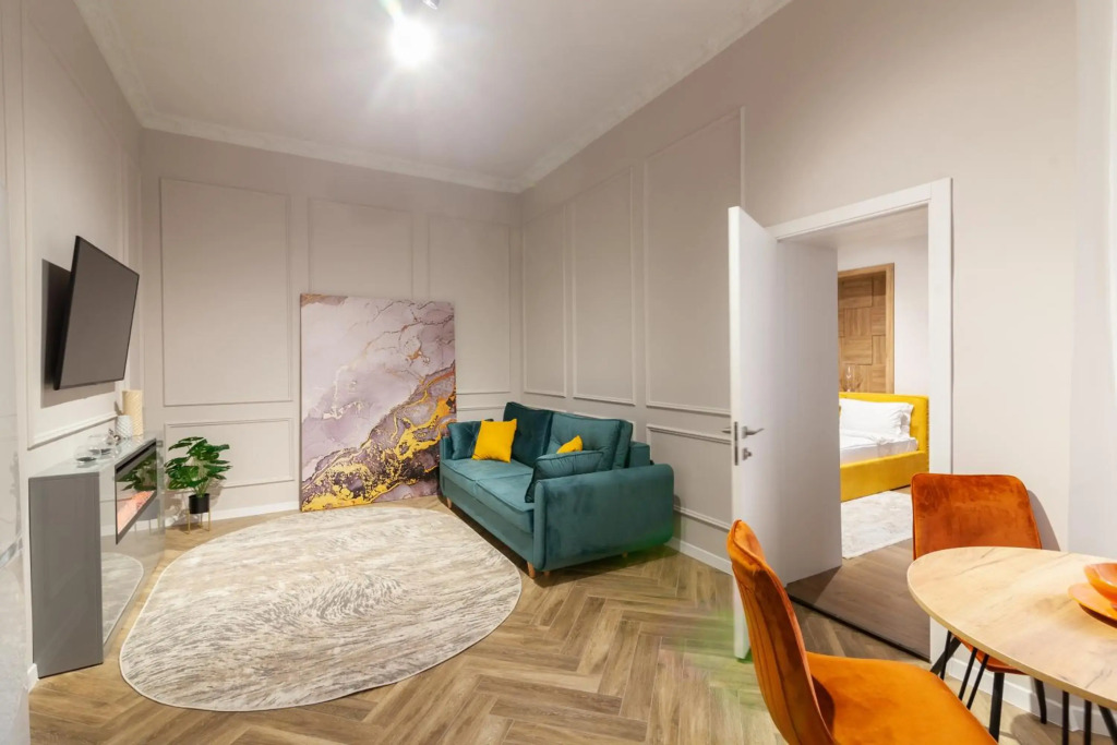 Royal apartment on Glibova 5