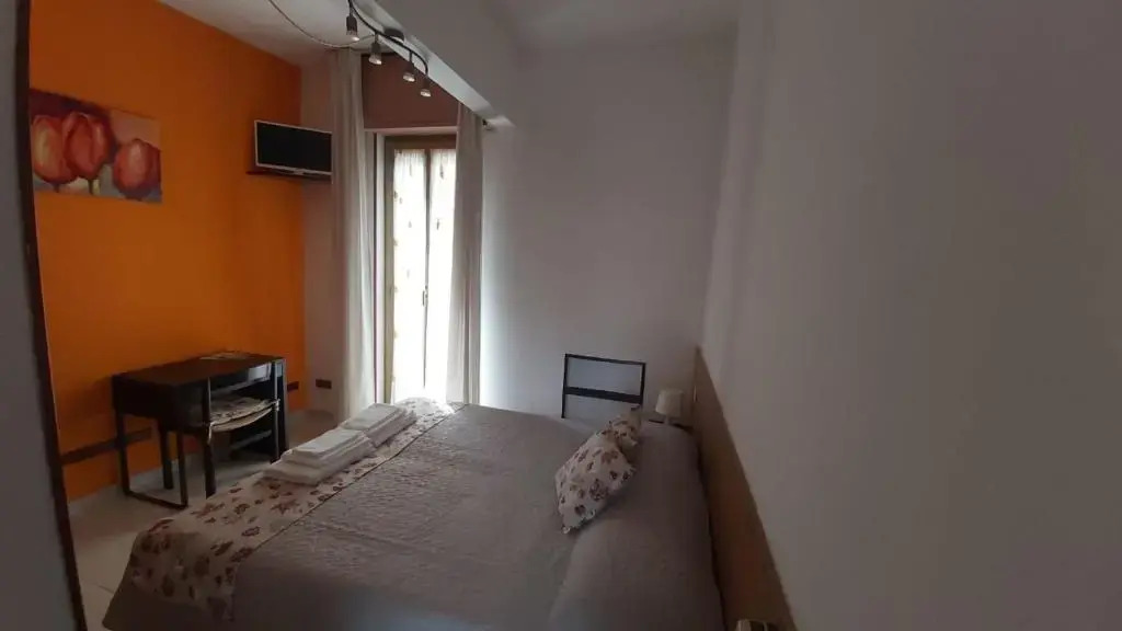 Orso Momo