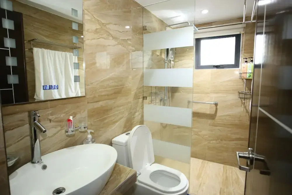Indigo Manila Apartment @ ADB